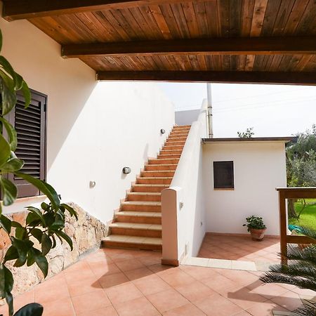 Casa Vacanza Russo Fernando Alimini Bagian luar foto