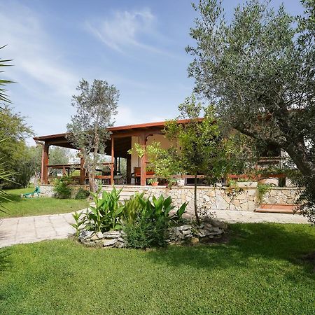 Casa Vacanza Russo Fernando Alimini Bagian luar foto
