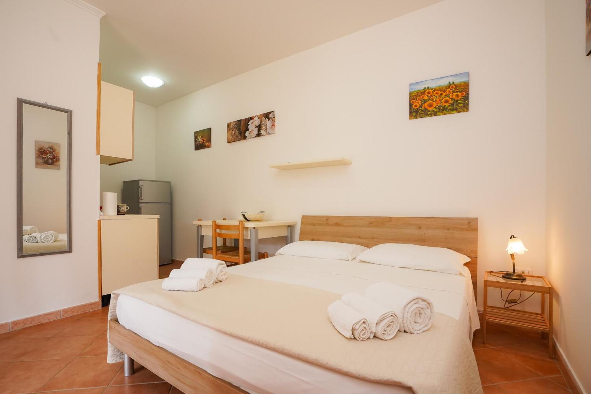 Casa Vacanza Russo Fernando Alimini Bagian luar foto