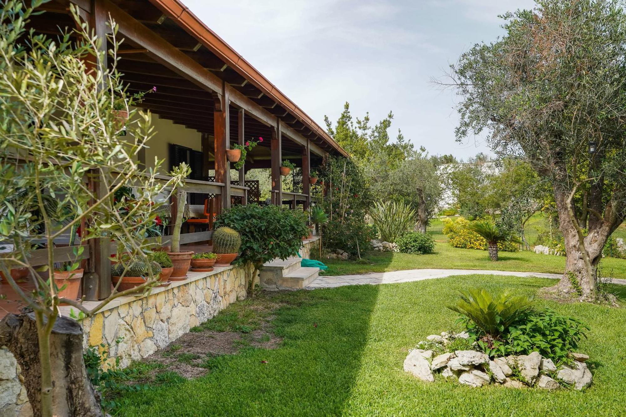 Casa Vacanza Russo Fernando Alimini Bagian luar foto